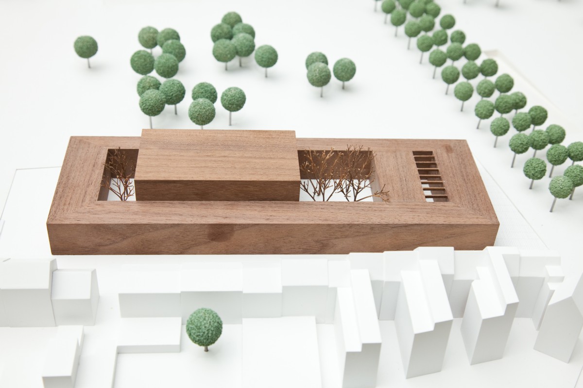 Modell des Siegerentwurfs f&uuml;r den Neubau der Kunst- und Museumsbibliothek und des Historischen Archivs<br />Entwurf von Waechter und Waechter, Darmstadt<br />&copy; Rheinisches Bildarchiv, Susan Schaarschmidt